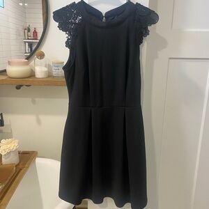 XTRAORDINARY DRESS